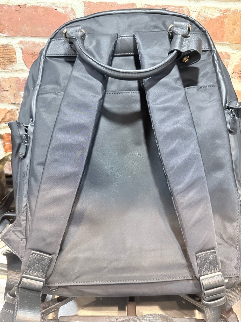 Lo & Sons Rowledge Laptop Backpack - Picture 9 of 16